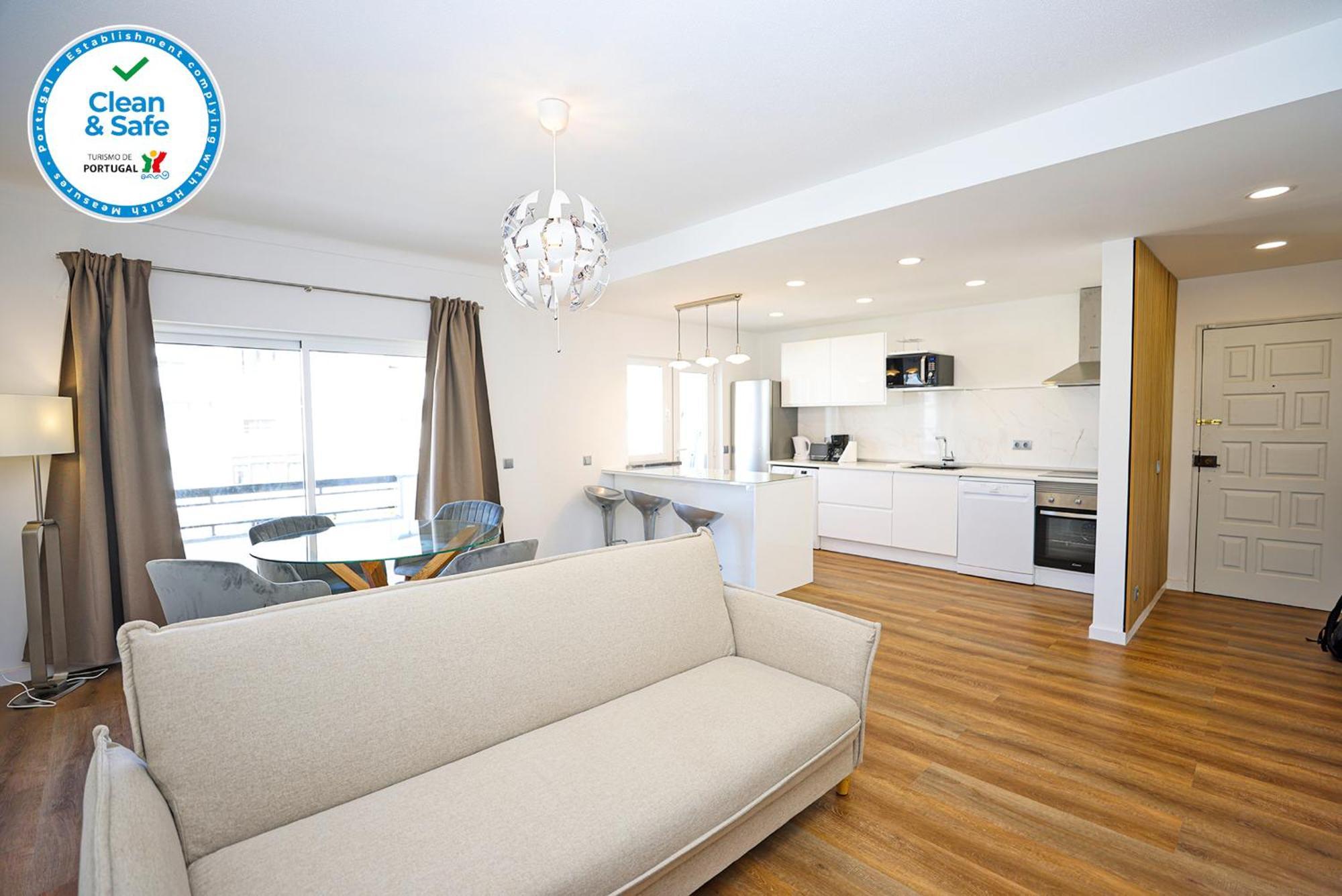 B61 - Carnation Sun Apartment Lagos